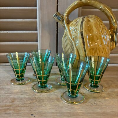 www.queensbrocanteboutique.nl webwinkel brocante vintage curiosa likeurglaasjes gekleurdglas cadeaubon