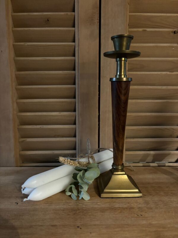 www.queensbrocanteboutique.nl webwinkel brocante vintage curiosa kandelaar hout cadeaubon kadobon